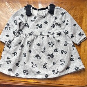 Carter’s Gray Floral Baby Dress with Black Accents. Size 6M
